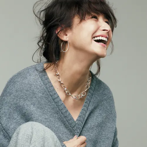 装いにときめきと華やぎを添える、Jマタの画像_3