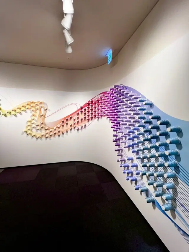 グラデーションの糸