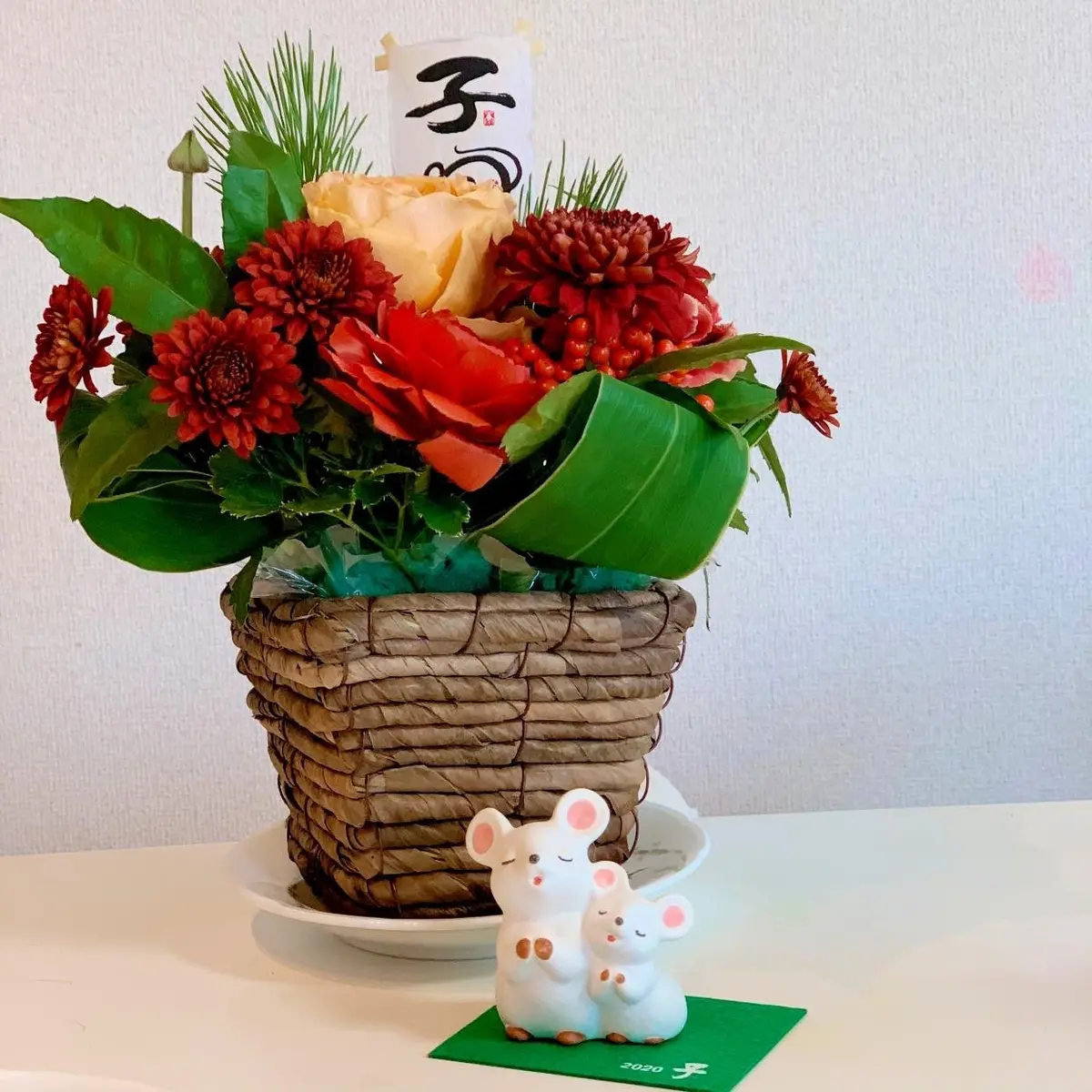 差し色は青　褒められコーデの画像_4