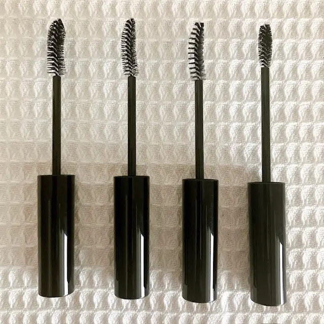KATEのマイカスタムマスカラ。左から01ボリューム、02ロング、03セパレート、04繊細