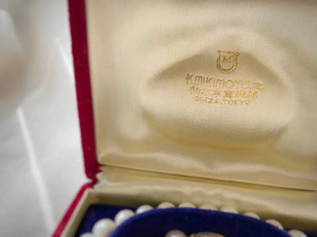 雨の日シューズと大切なジュエリーの画像_4