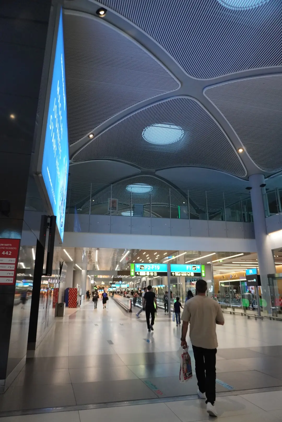 真っ青な地中海！初めてのコート・ダジューの画像_7