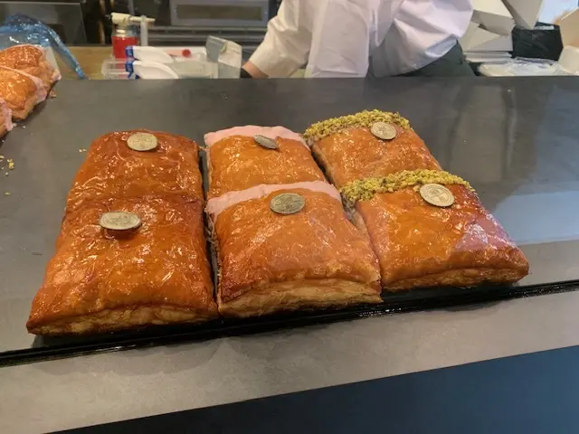 焼きパイとお菓子　onomatopée