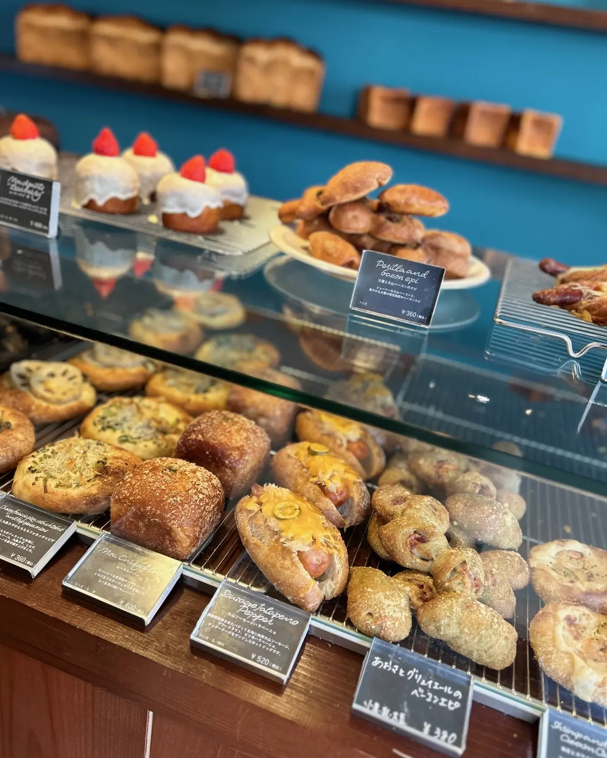 神戸と大阪の【パンとエスプレッソと】のカの画像_4