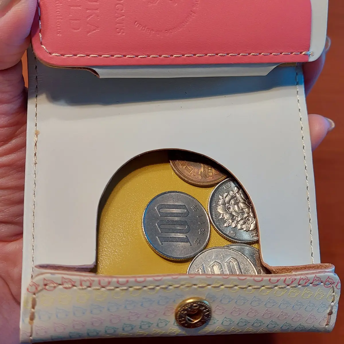 アトムを探せ！”小さいふ。”の画像_2