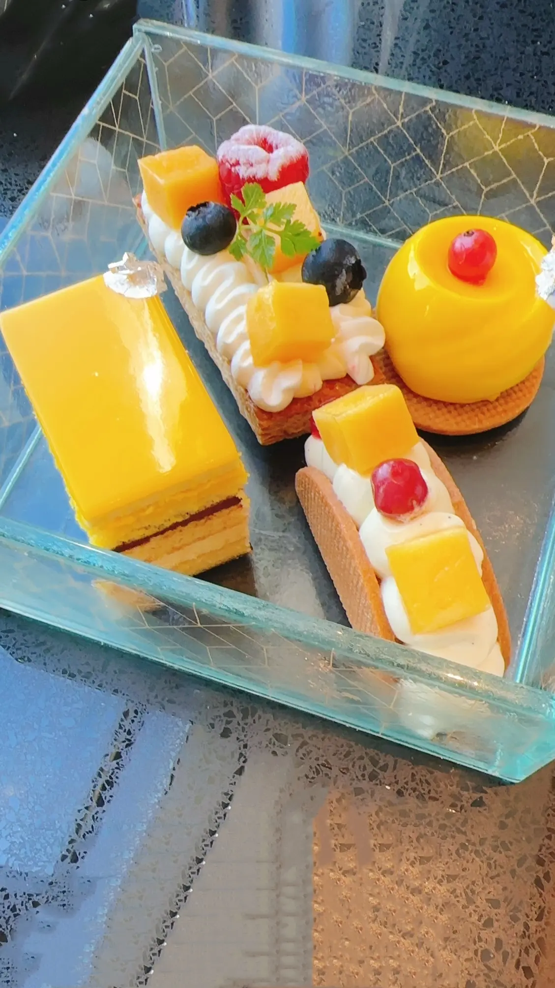 ヒルトン横浜アフタヌーンティー