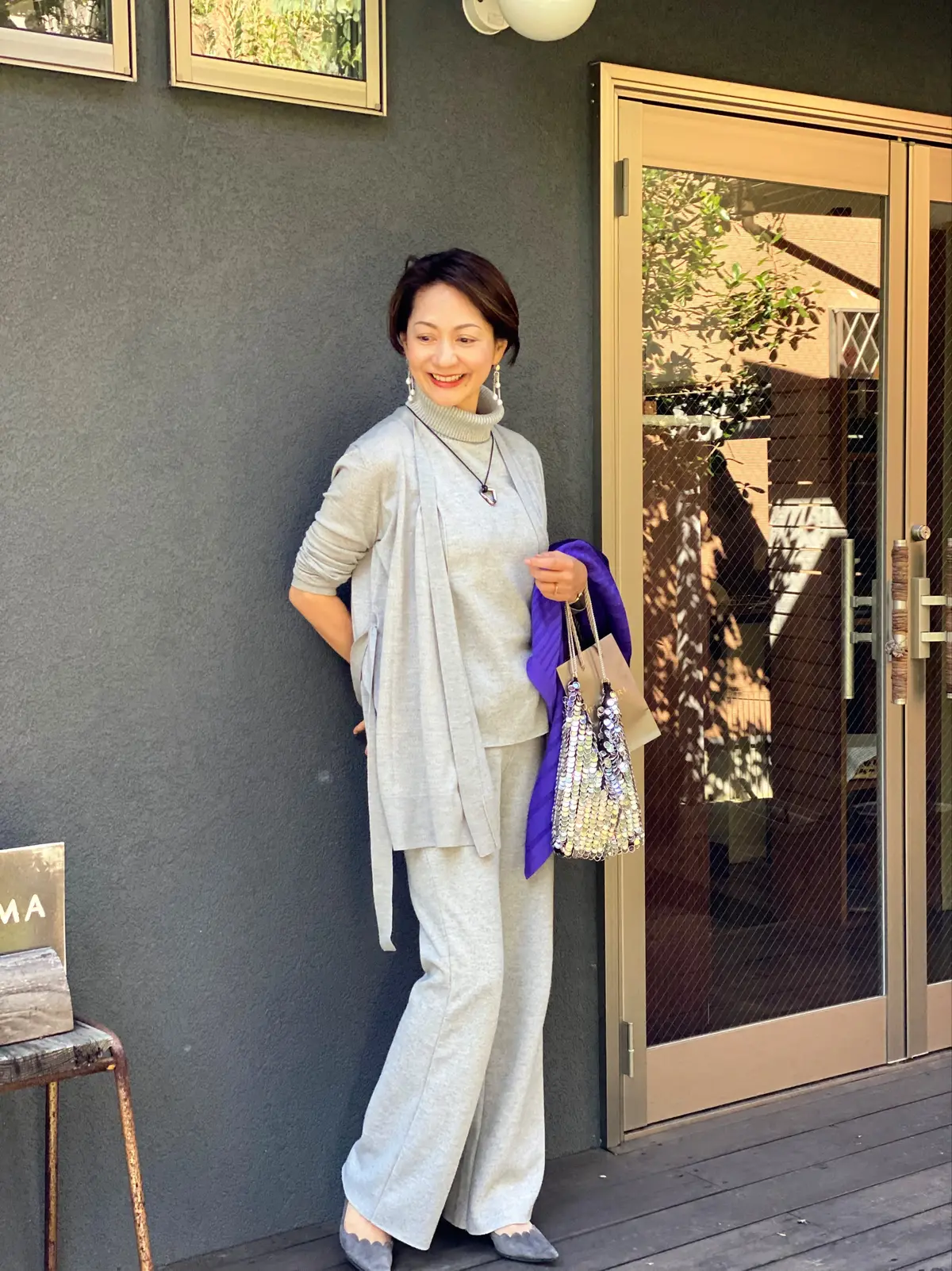 旬なグレーのZARAコーデで行く新感覚中の画像_19