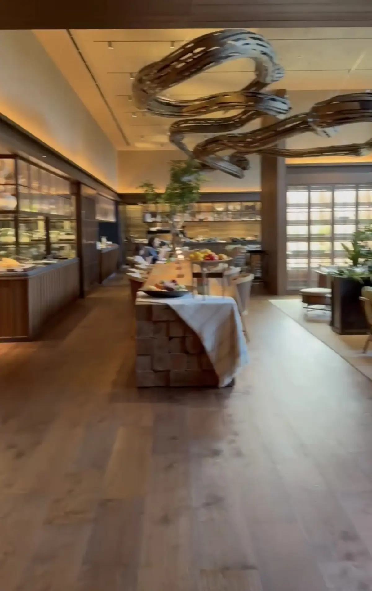 大阪城　パティーナ大阪　レストラン　ディナー　新しいホテル