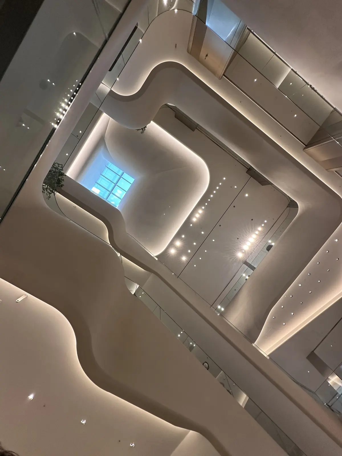 麻布台ヒルズに初潜入！の画像_4