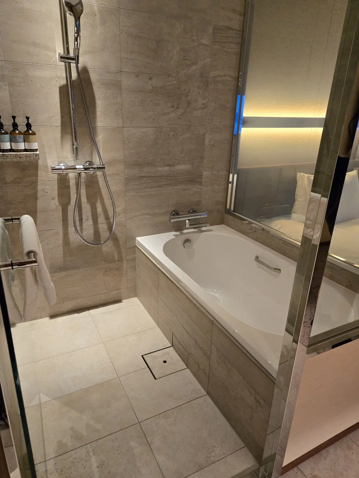 今回の万博旅はカンデオホテル大阪ザ・タワの画像_19