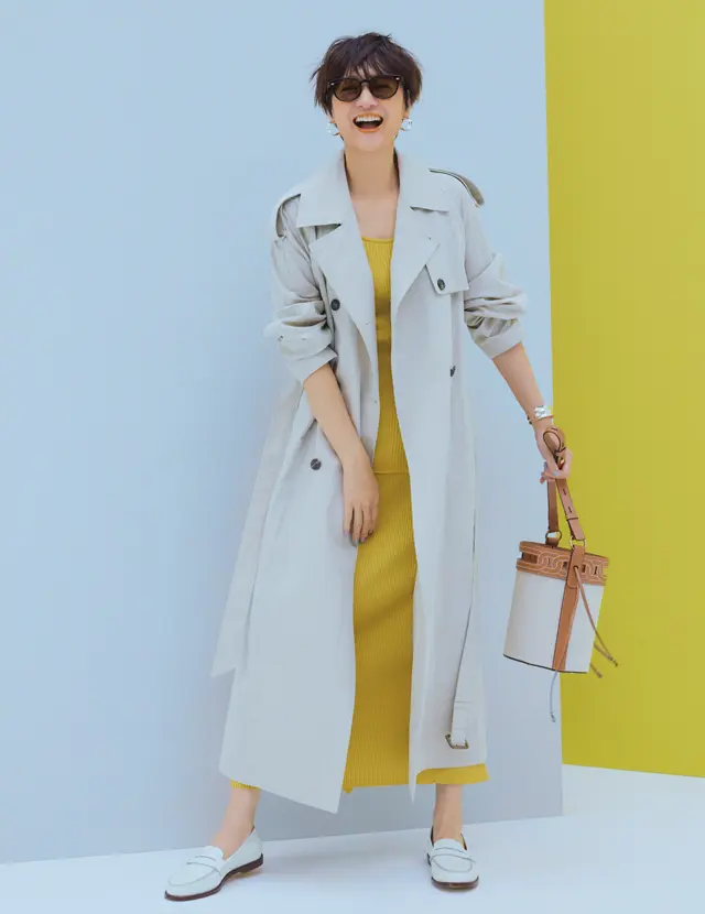 カオスのイエローのセットアップの富岡佳子