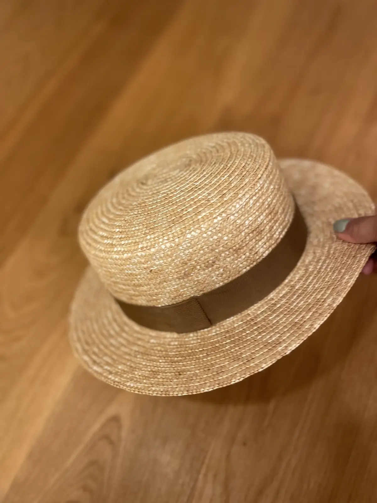 UNIQLOショートパンツとカンカン帽子の画像_2