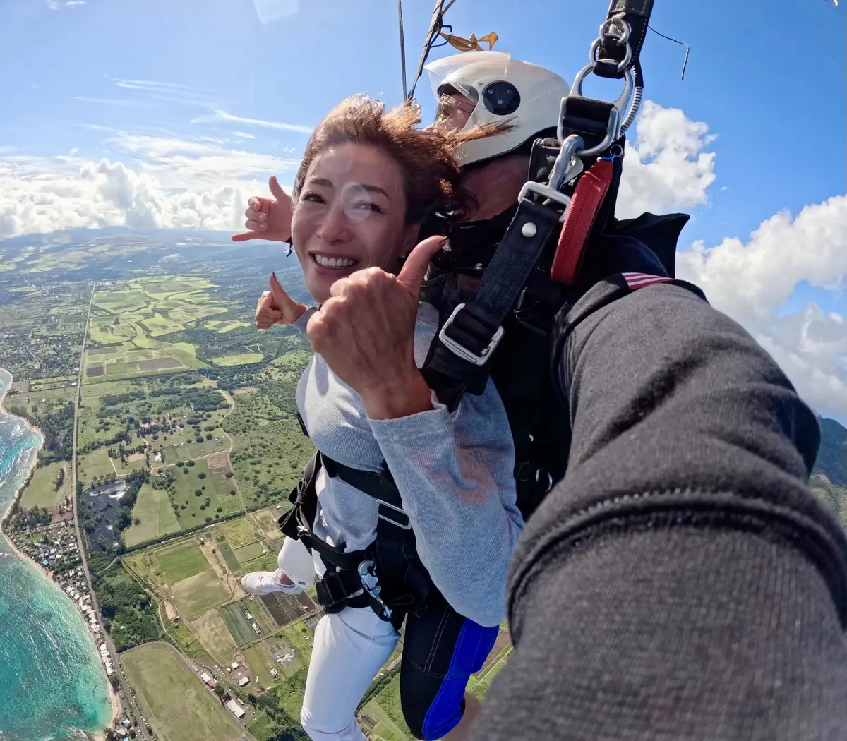 ハワイで念願のスカイダイビングに挑戦！！の画像_11