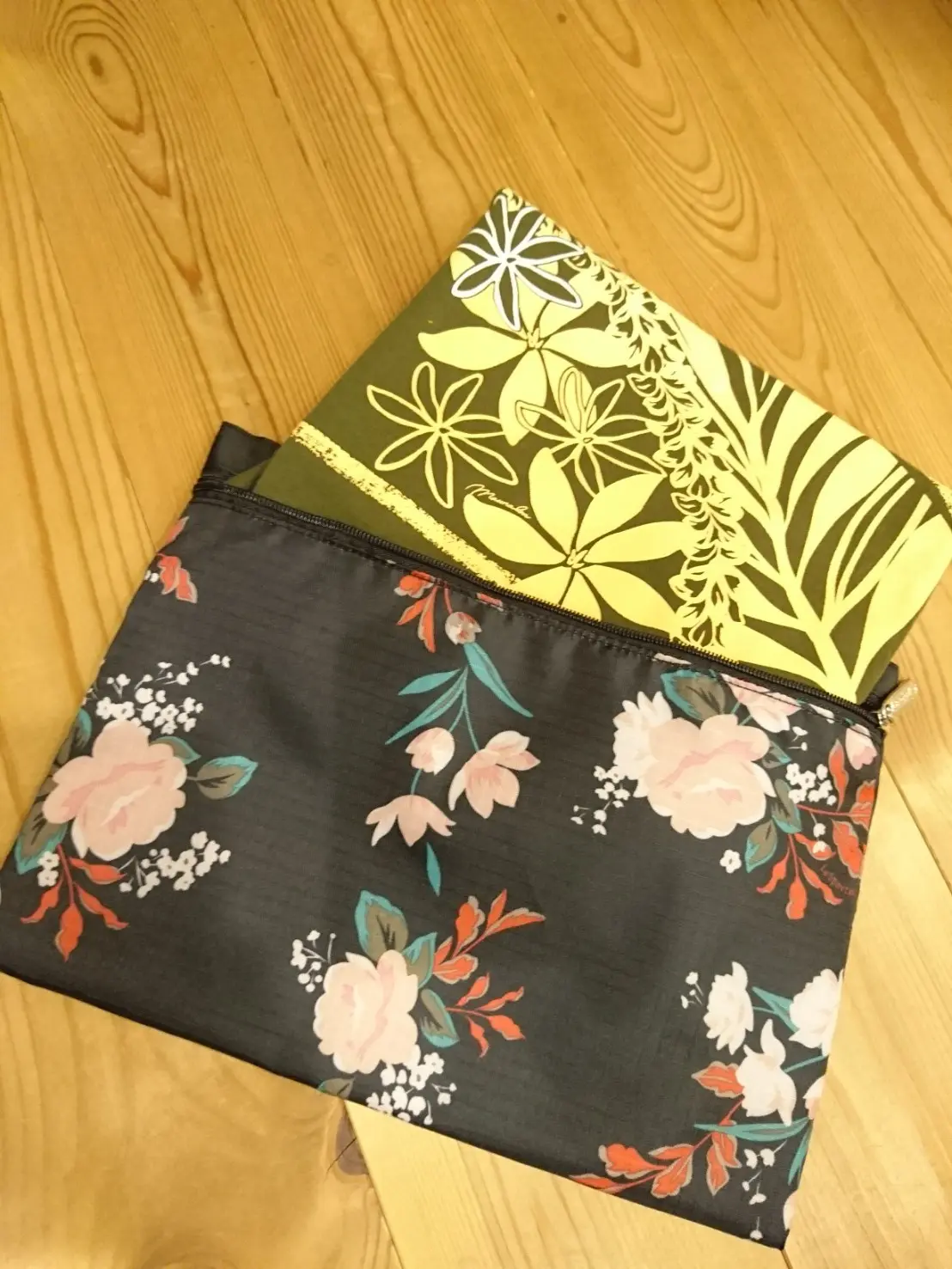 レスポートサック「大人の華ポーチ」の画像_1