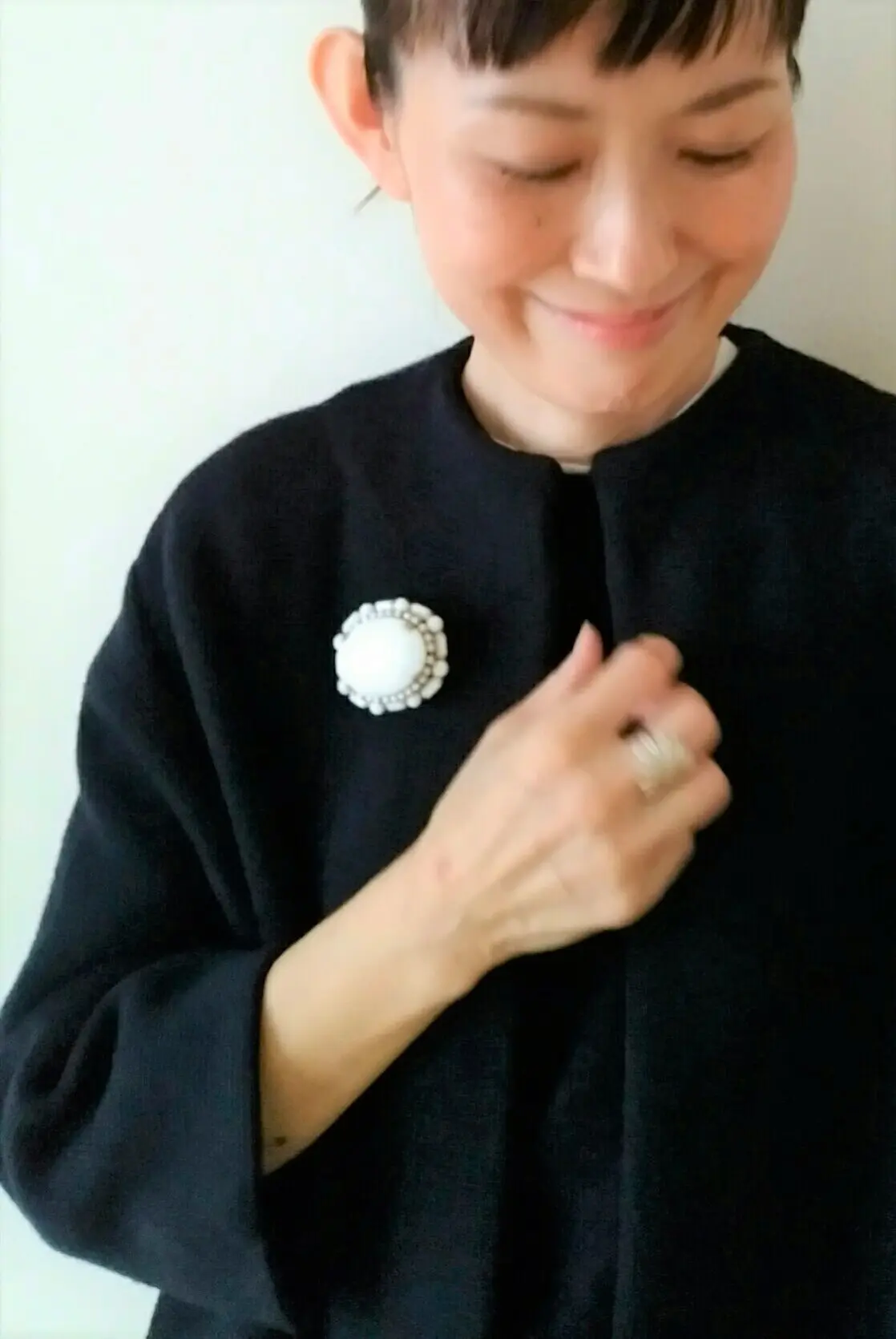 肌映えアクセサリーで華コーデの画像_3