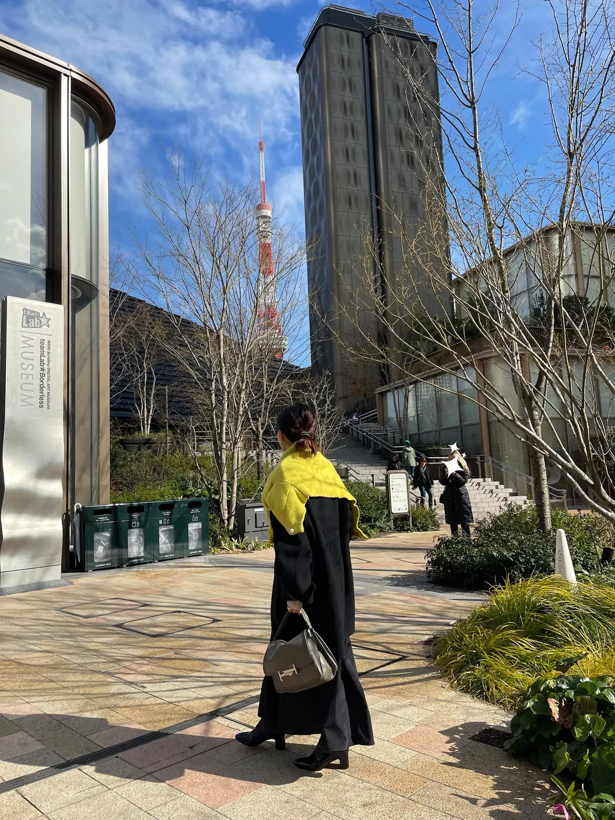 ブラック✖️イエローコーデで東京タワーをの画像_7