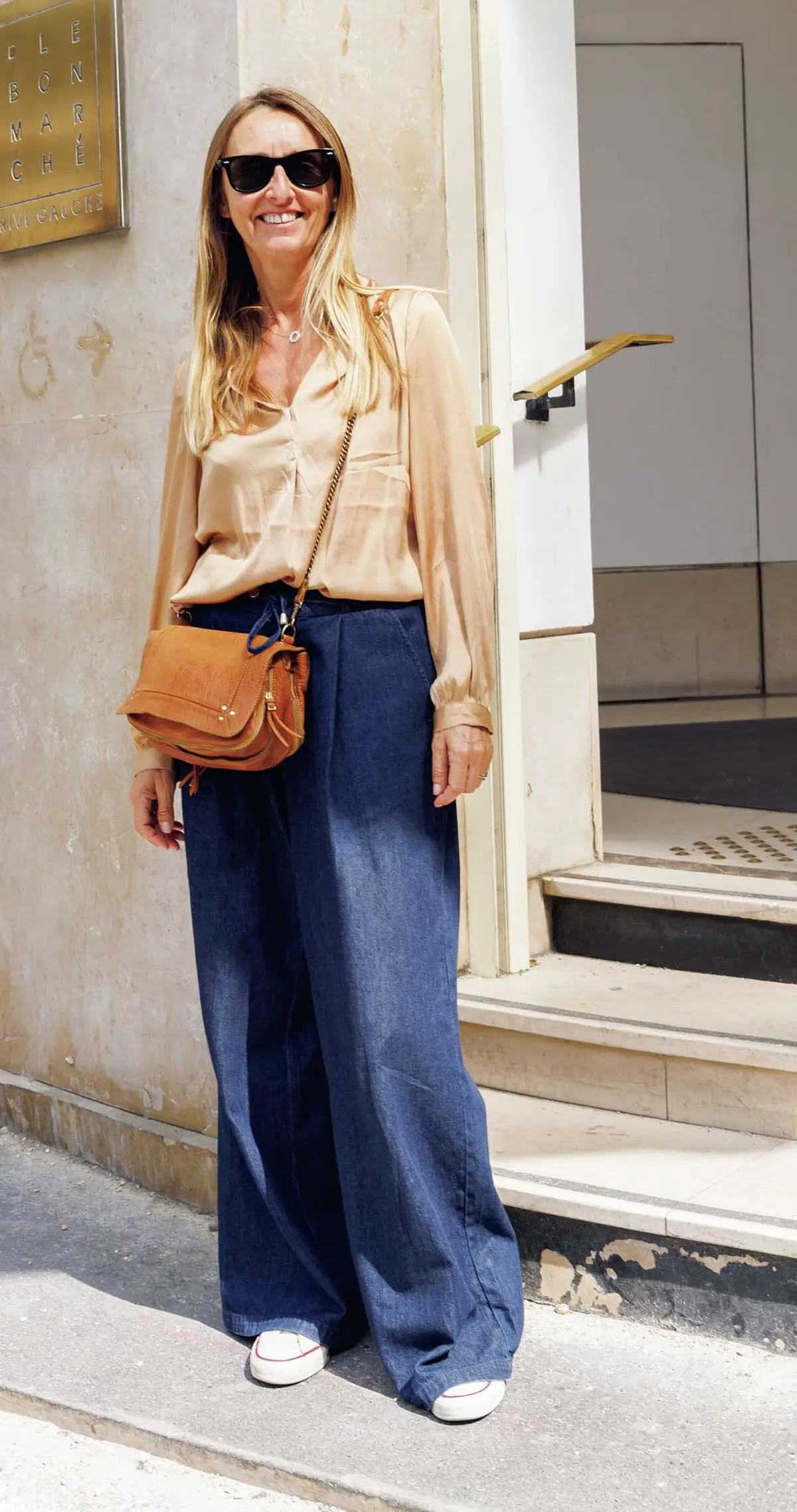 ガエル 会社員／パリ