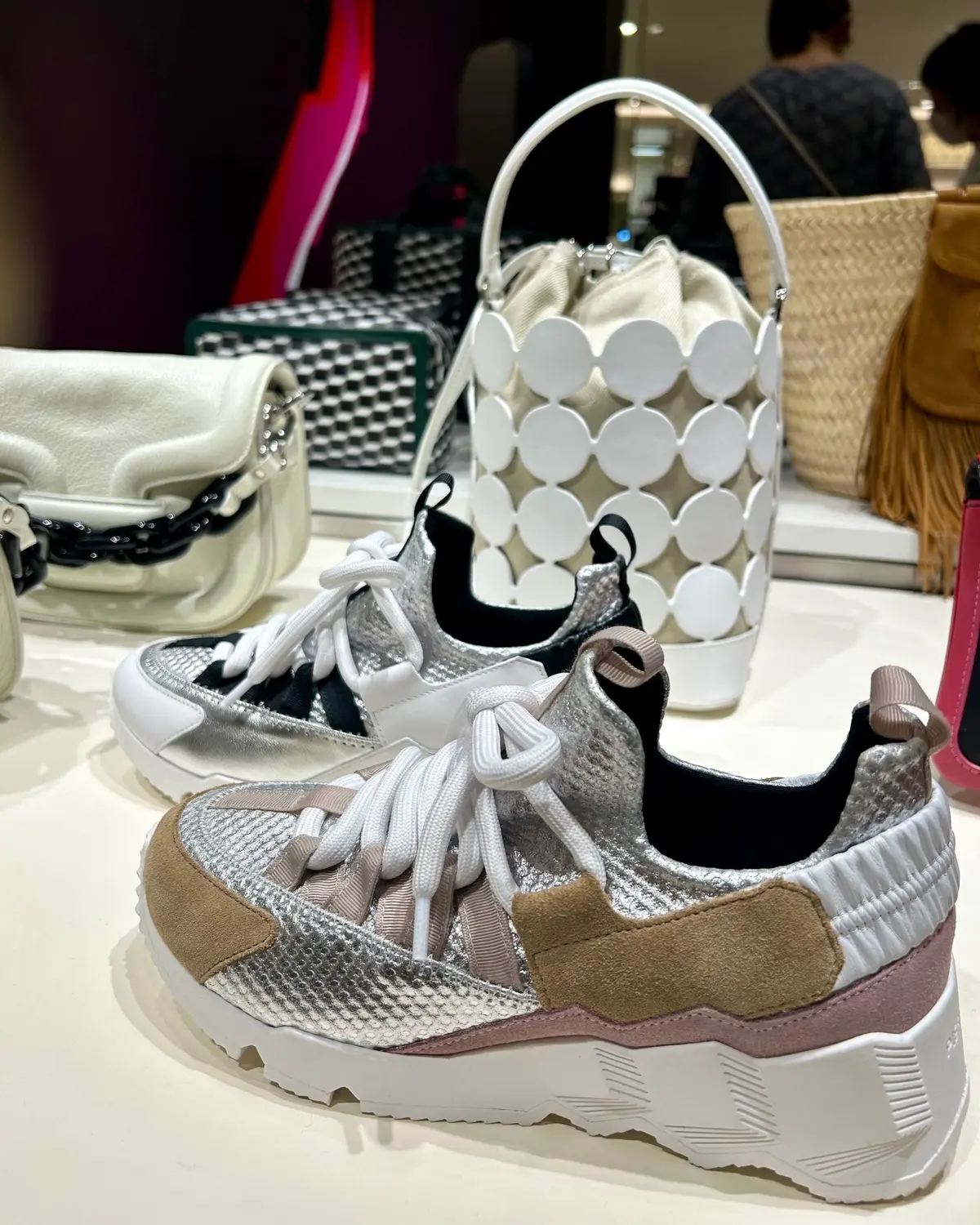 【ピエール アルディ】の素敵なコレクショの画像_15