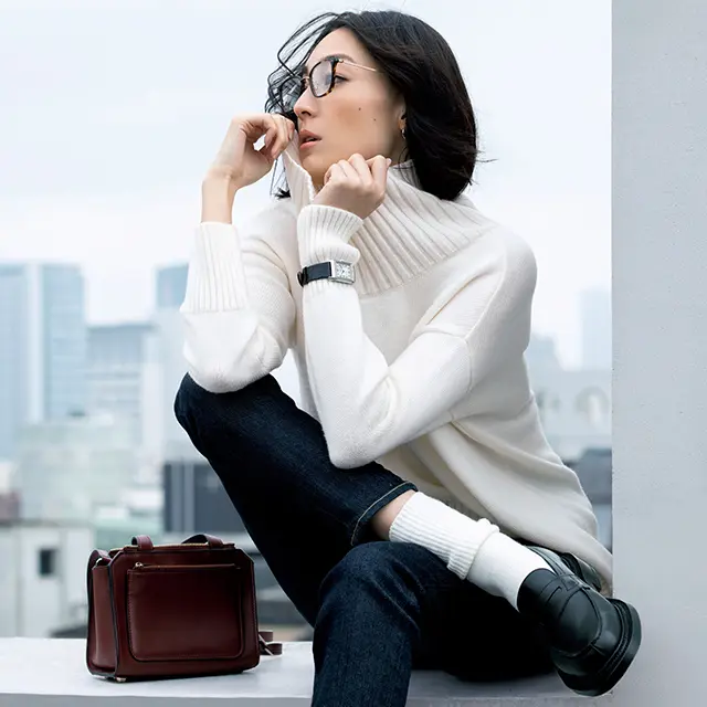 ボトルネックニット