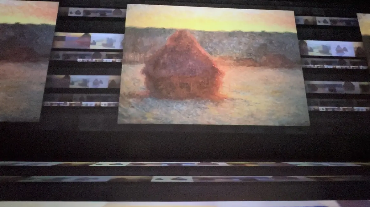 話題の没入体験型ミュージアムと、図書館内の画像_10