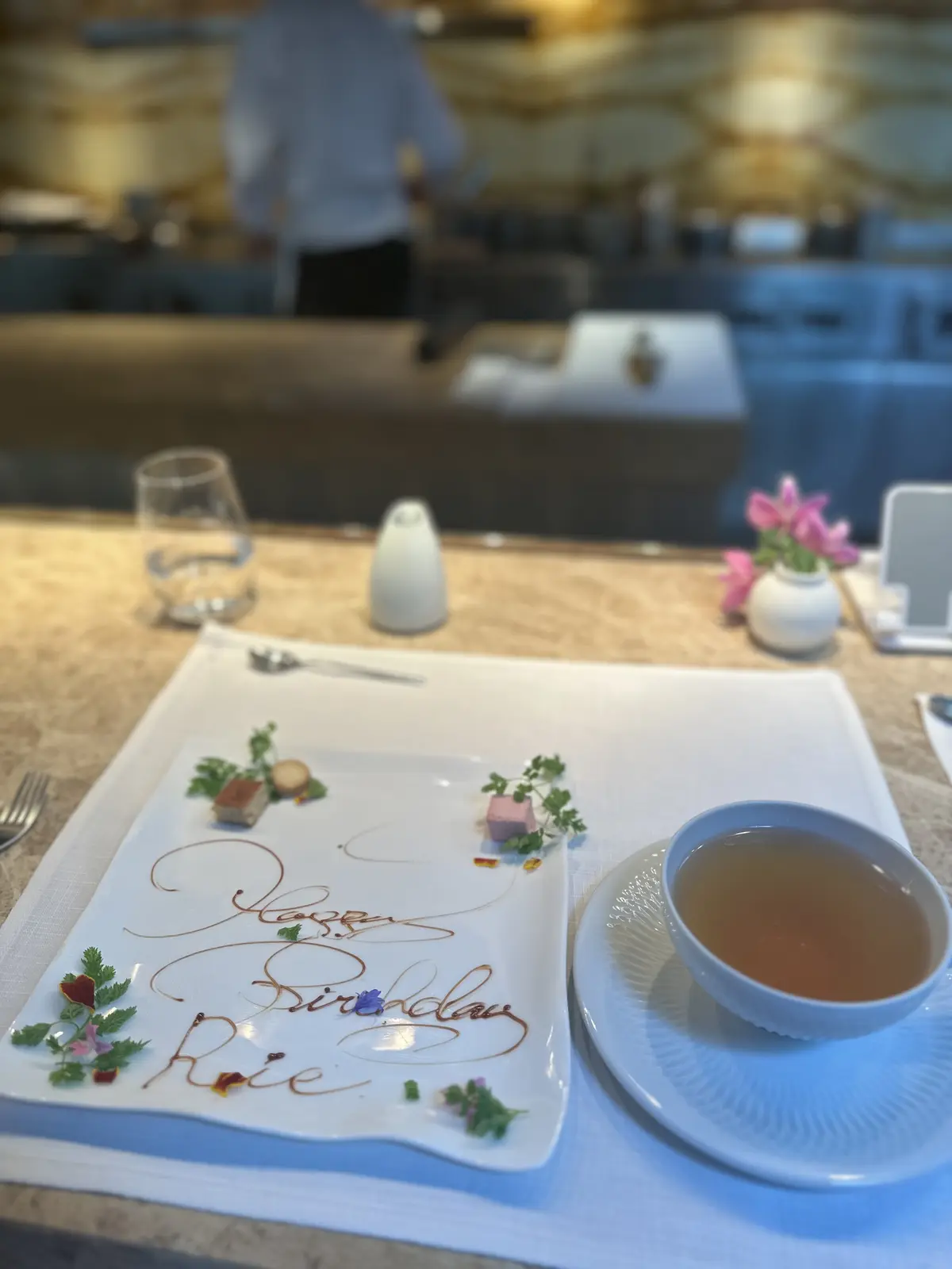 GUオレンジパンツで六本木ヒルズランチの画像_4