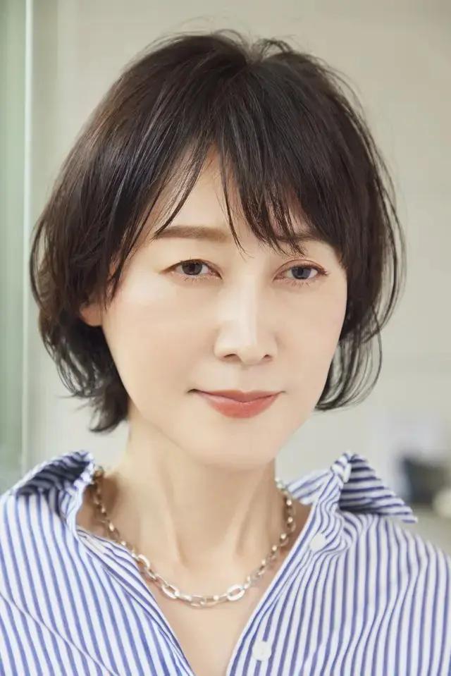 丸みのある“ひし形ショートボブ”は、大人の髪質＆顔型カバーと印象アップデートを欲張れる