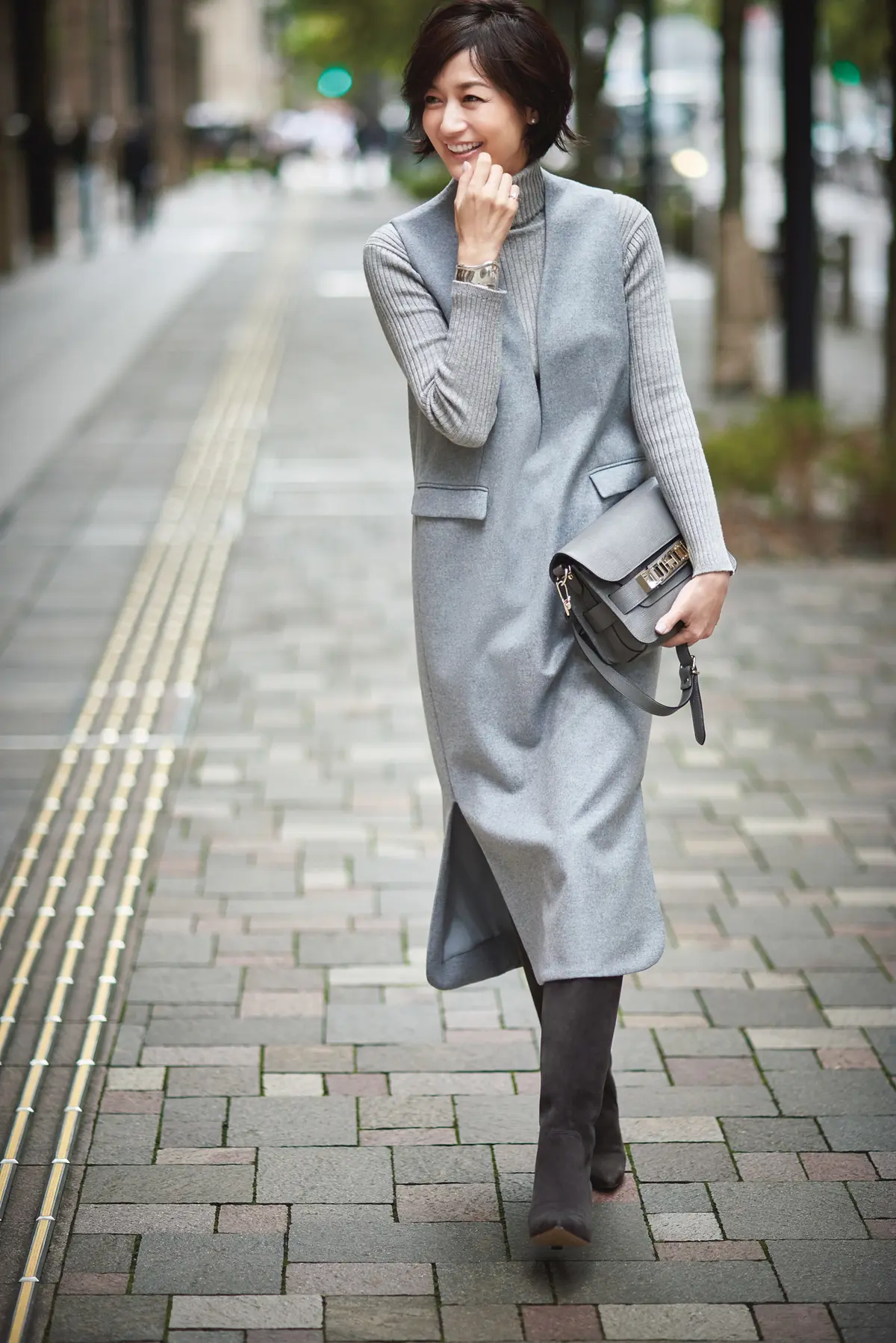 富岡佳子が秋の私服を大公開！ 五選の画像_1