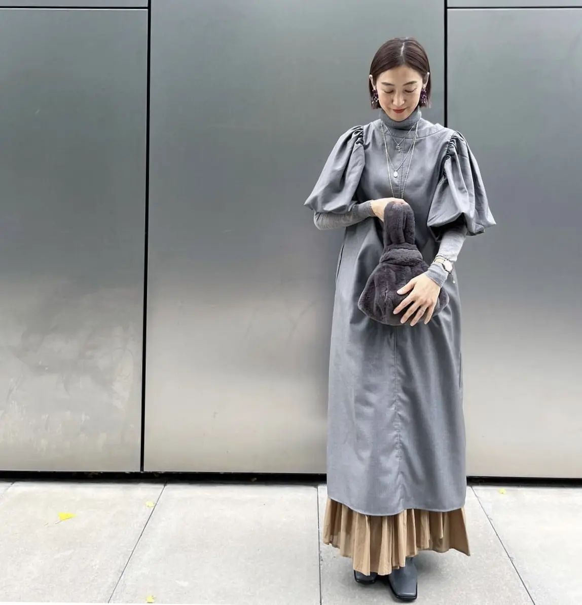 グレーワンピでボタニカルアート展❤︎の画像_8