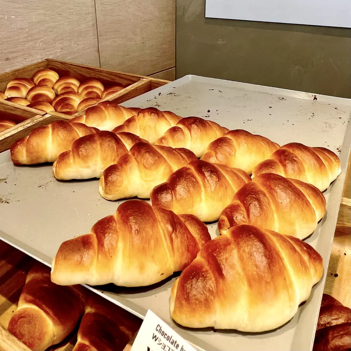 茅場町バターロール専門店「 PARKER HOUSE BUTTER ROLL」バターロール写真