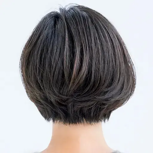 ショートの細毛対策にはレイヤー使い