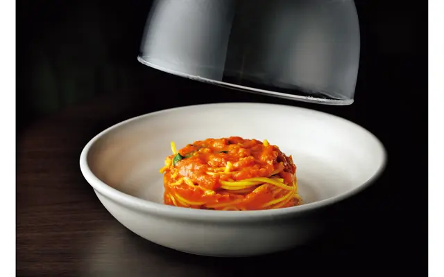 「スカルぺッタシグネチャー トマトバジルのスパゲッティ」￥2,200。