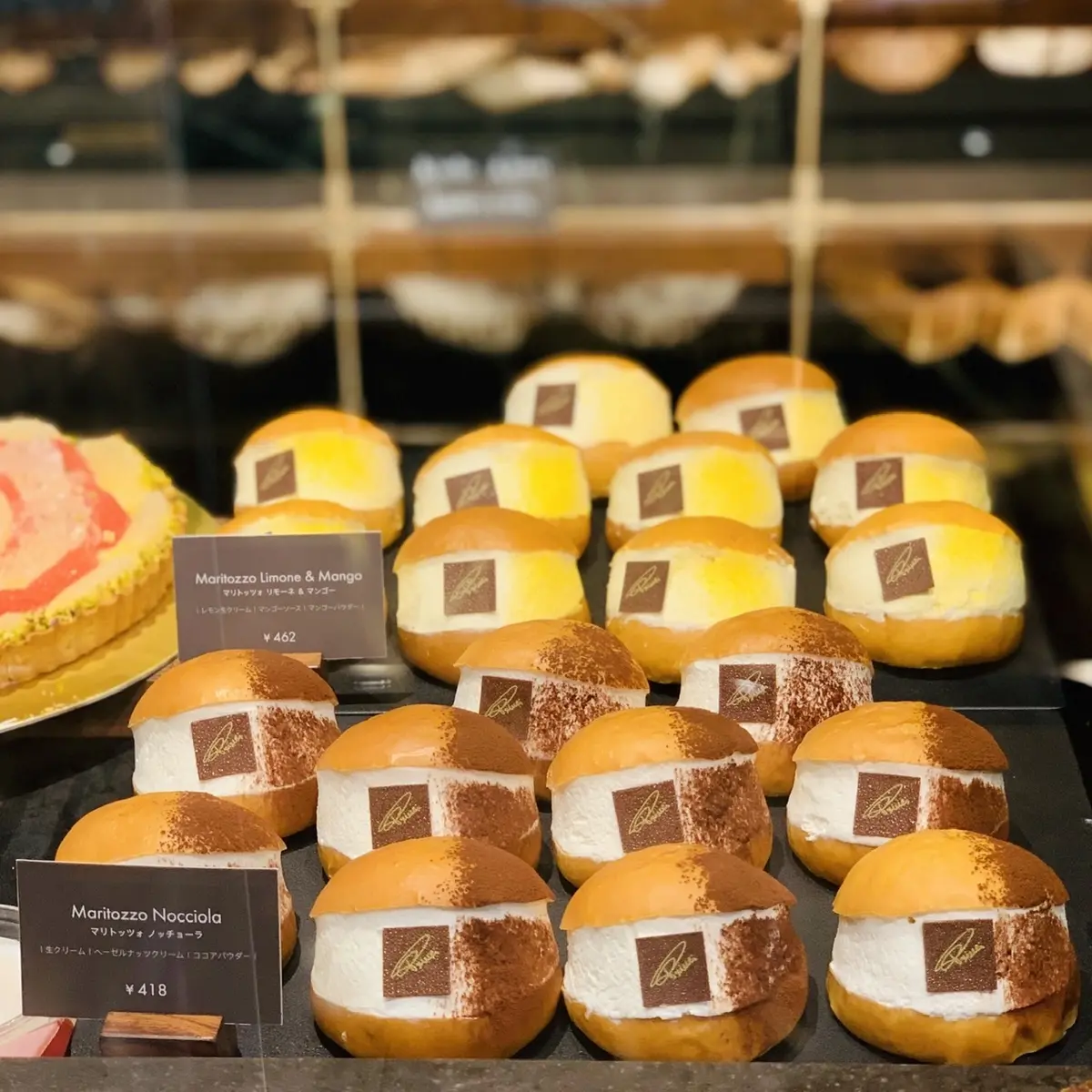 マリトッツォ（リモーネ&マンゴー、ノッチョーラ）