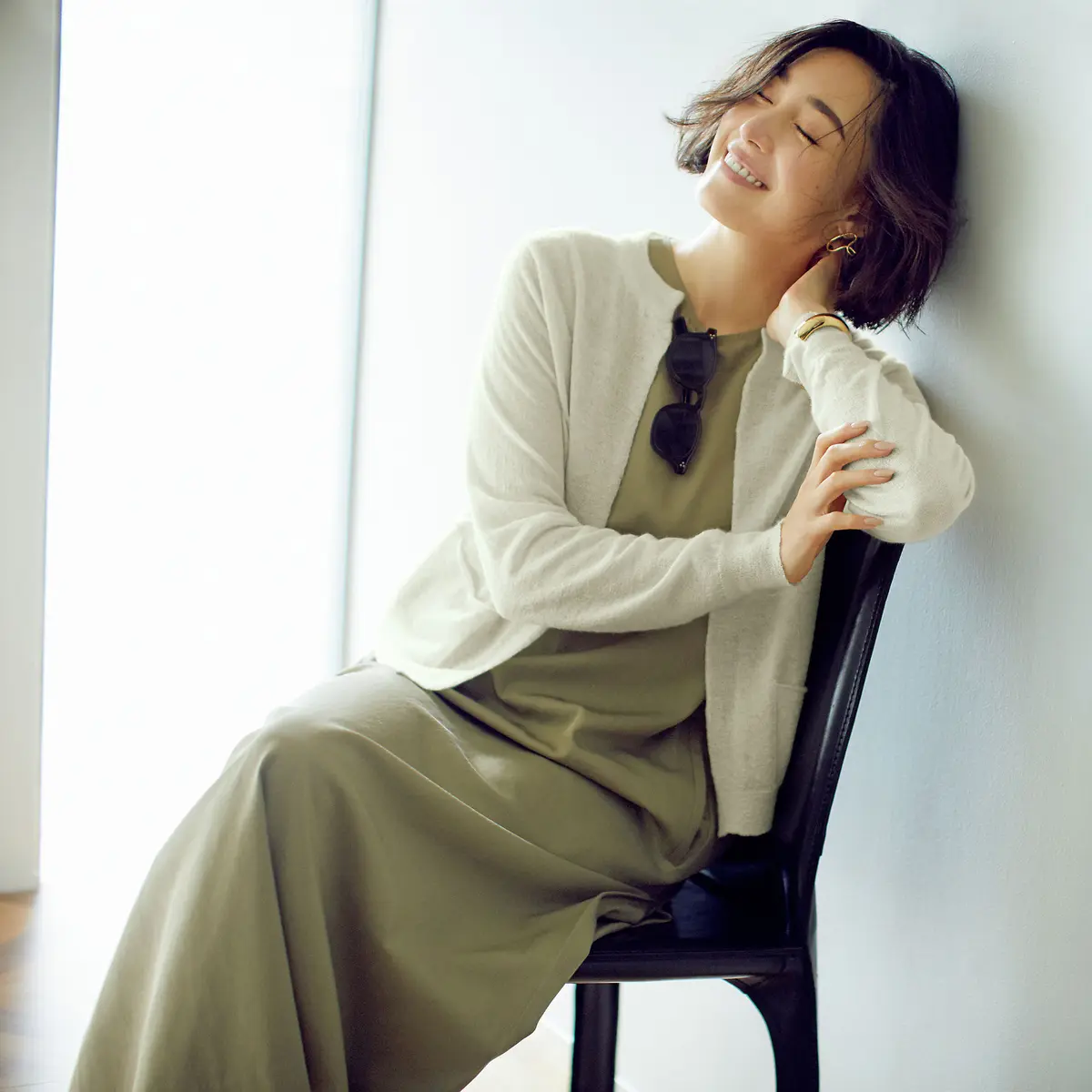 ANSPINNEN ボタンレスカーディガン