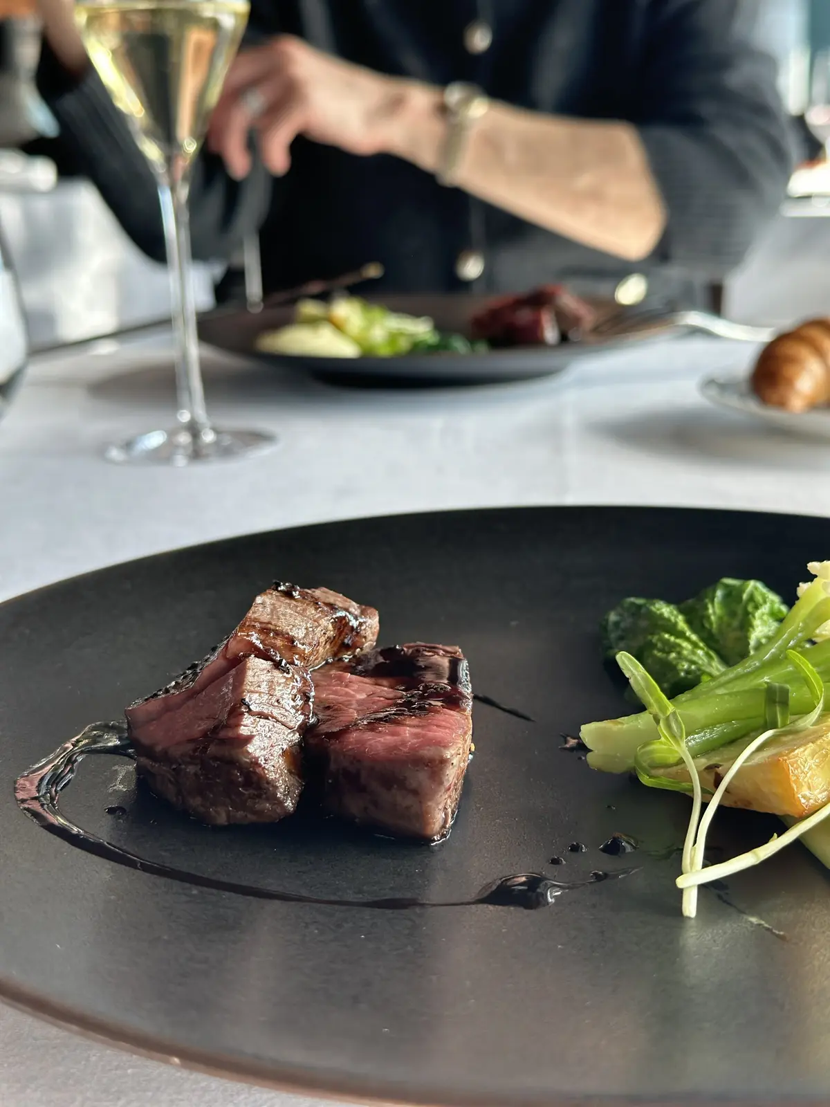 新年会ランチへは明るいNATURALカラの画像_22