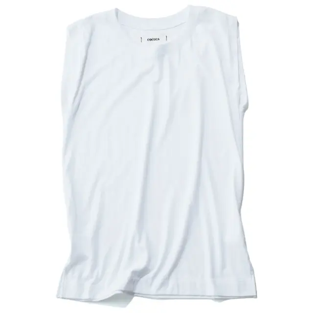 着やせノースリーブ　パターンで魅せるフェミニンカットソー