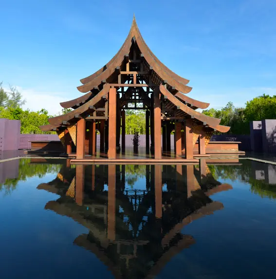 タイのビーチを楽しむ、ラグジュアリーな隠の画像_5