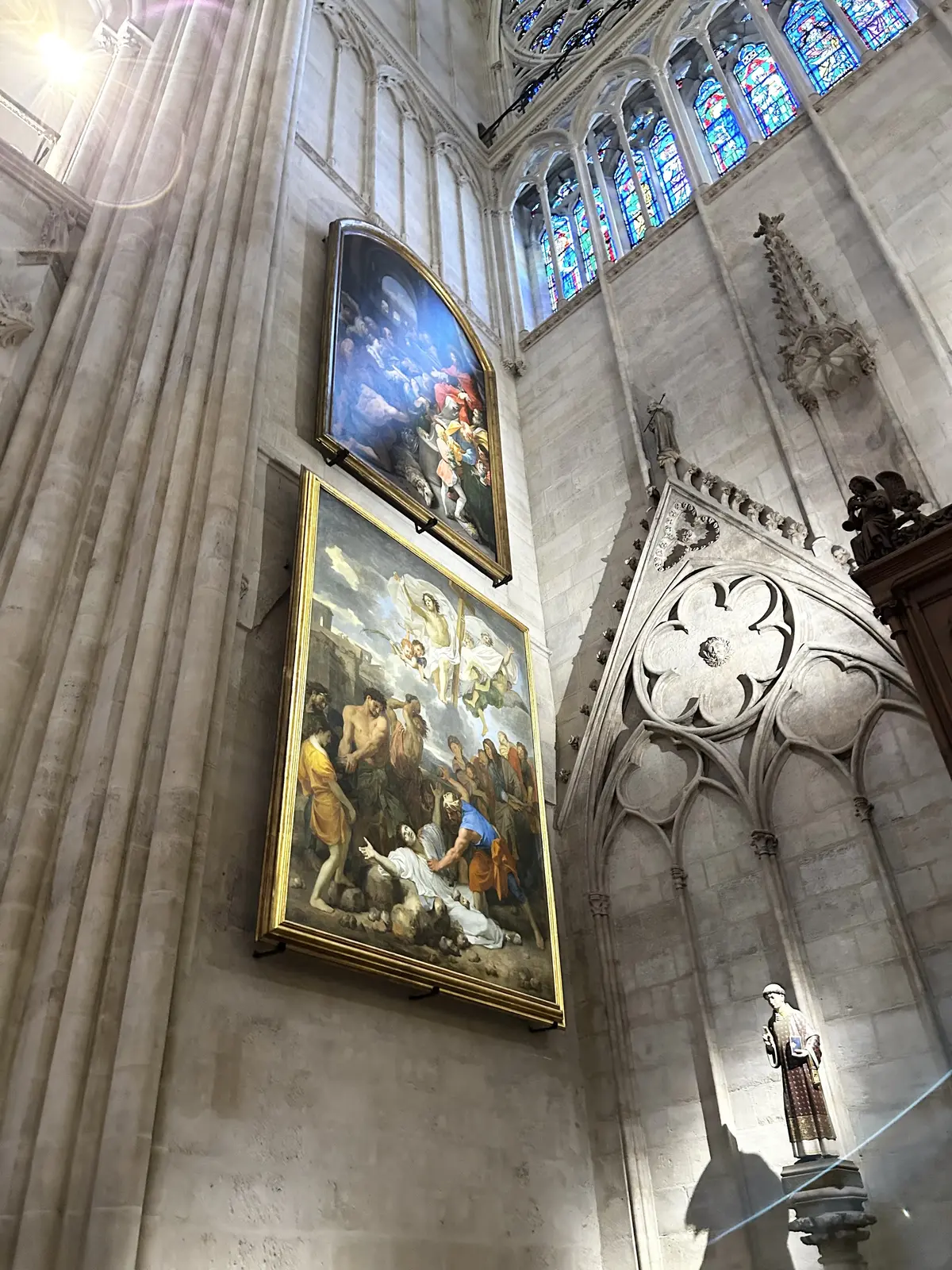 パリ　ノートルダム大聖堂　　　復活　　Cathédrale Notre-Dame de Paris