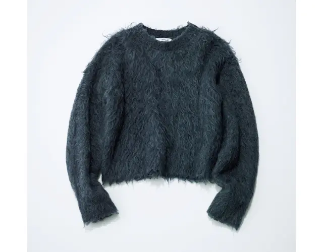 アストラットのグレーニット