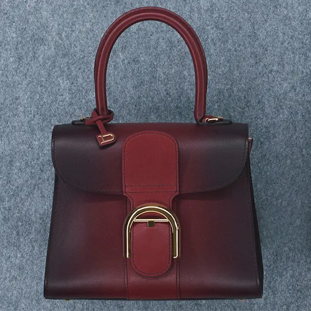 デルヴォー　ブリヨン　バッグ