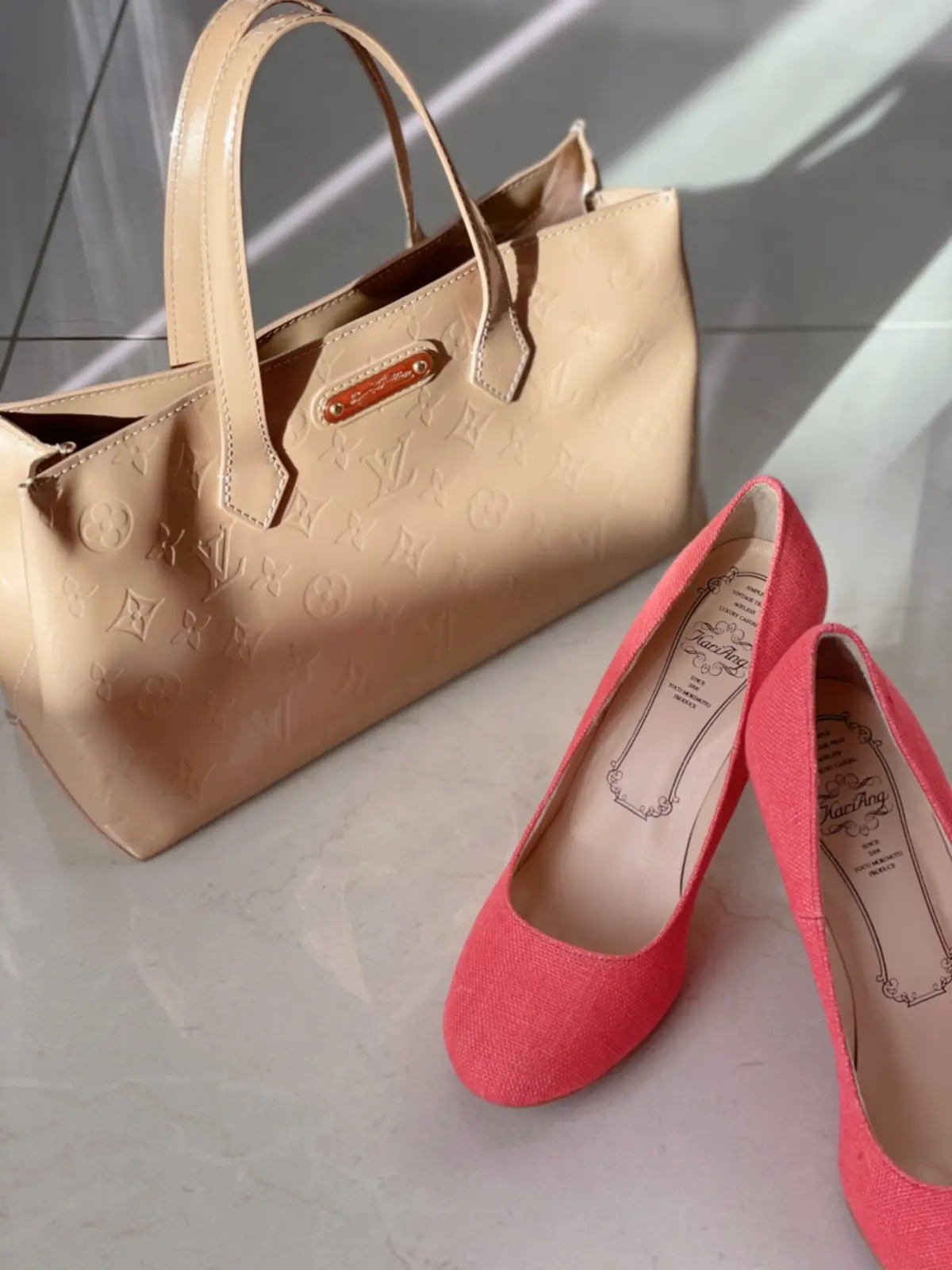 ドルマンニットのレイヤードコーデの画像_3