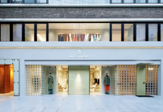 ユナイテッドアローズ 青山 ウィメンズストア