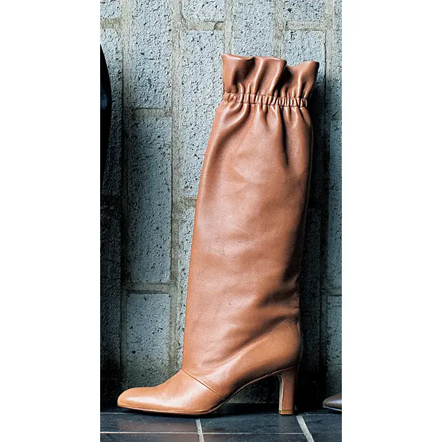 ネブローニのギャザーロングブーツ