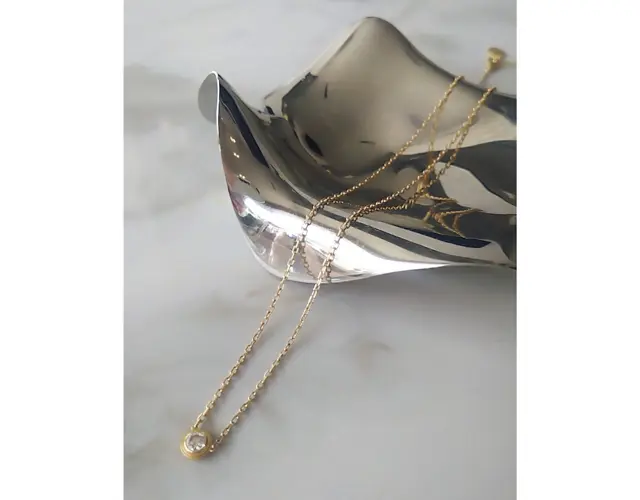 40代の記念に選んだのは、 さりげなさが美しいカルティエ！ （カルティエ『ディアマン レジェ』ネックレス）