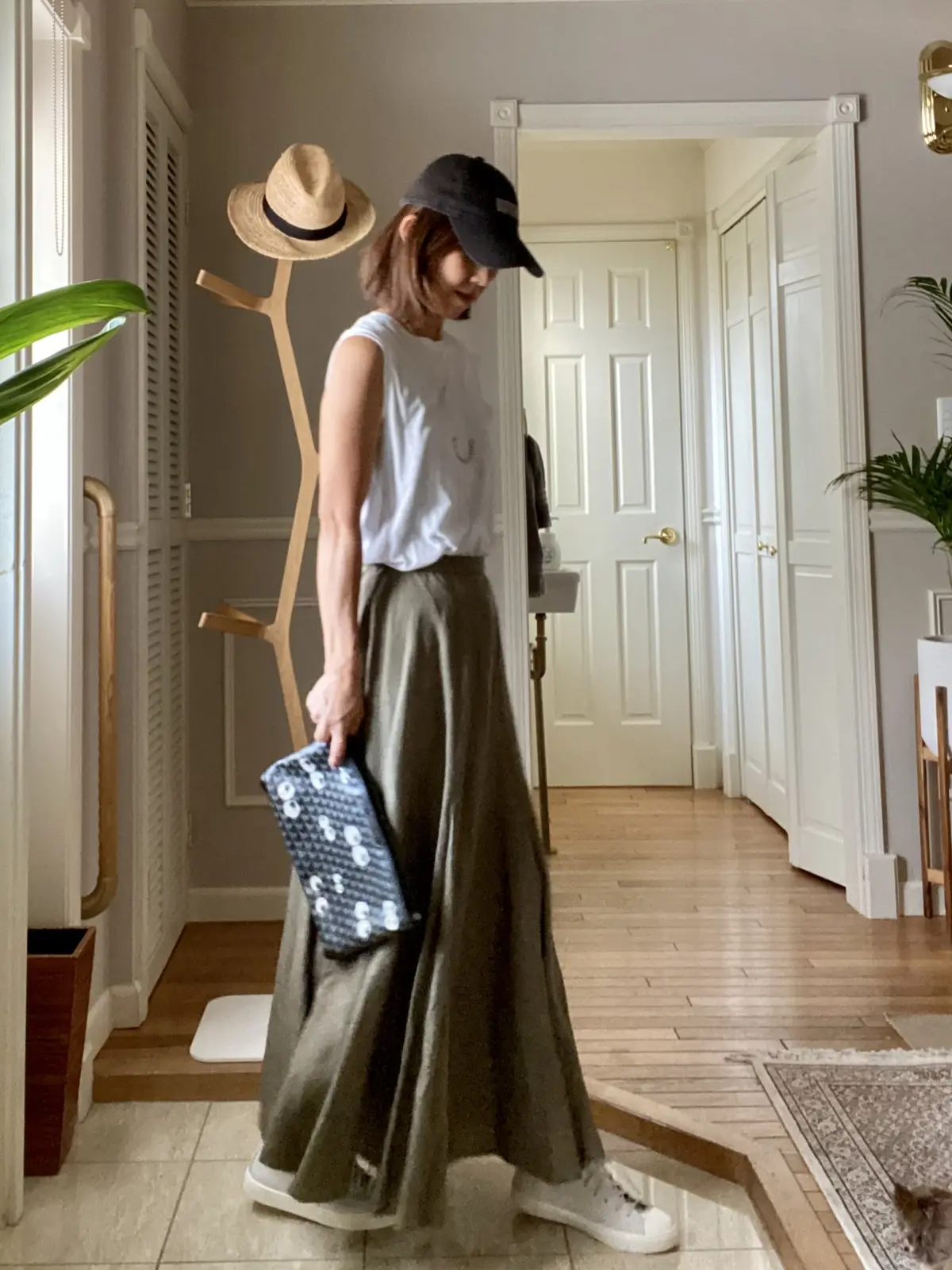 夏のカーキ✖️グレーコーデの画像_1