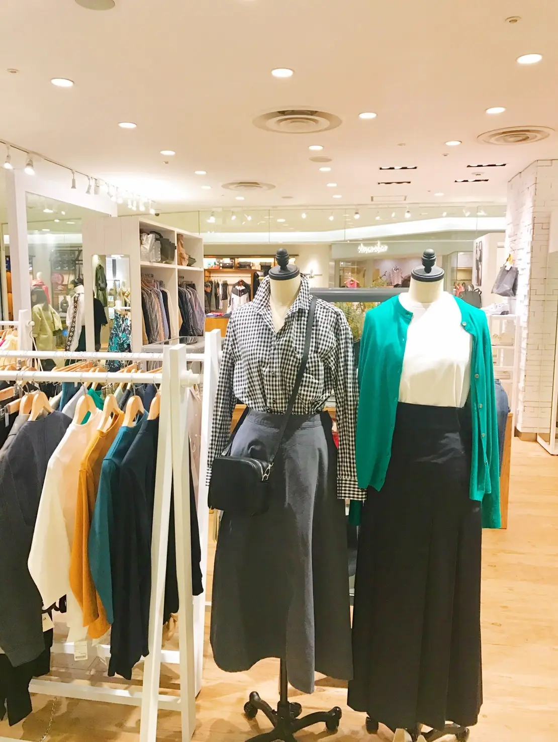 集英社FLAG SHOPの画像_2