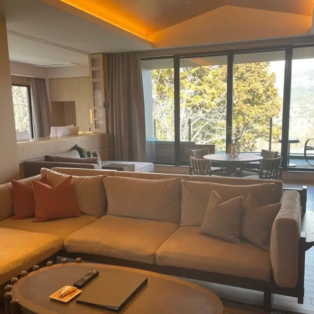 ふふ 箱根の「ふふラグジュアリープレミアムスイートルーム」