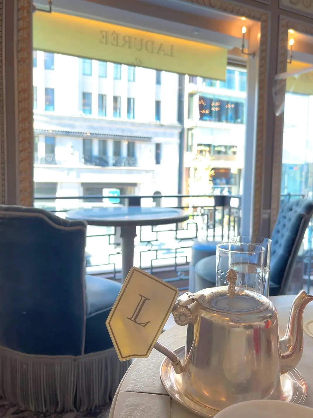 紅茶をおかわり、今度はベリー系に