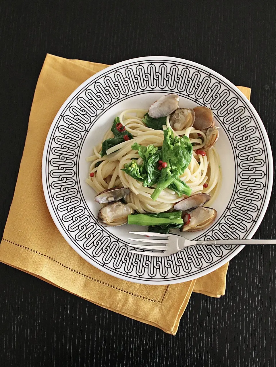 菜の花のボンゴレビアンコ