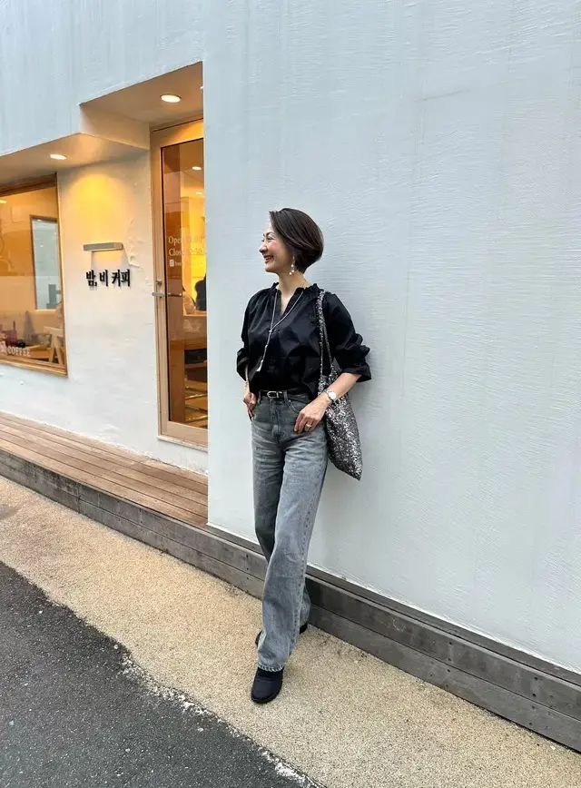 華組　スニーカーコーデ