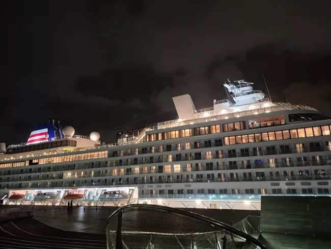 横浜開港記念日クルージング：豪華ディナーの画像_15